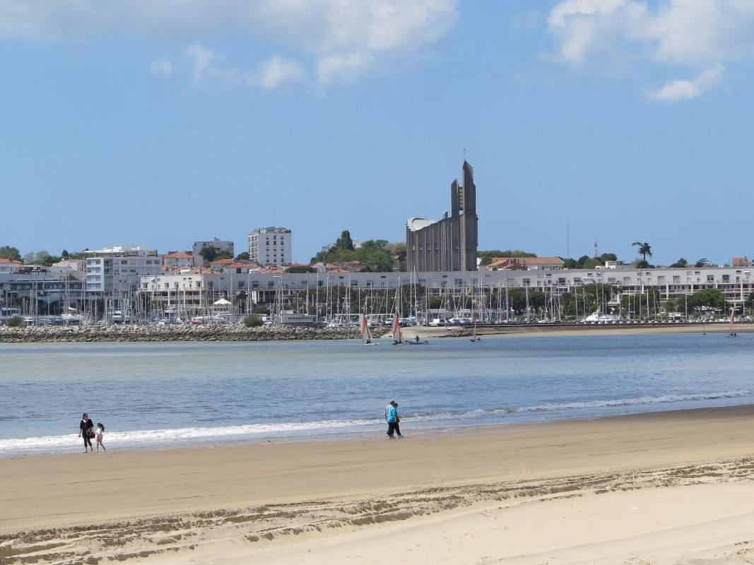 Royan - Studio Lumineux Au Calme - 30M De La Plage - Quartier Du Parc Exterior photo