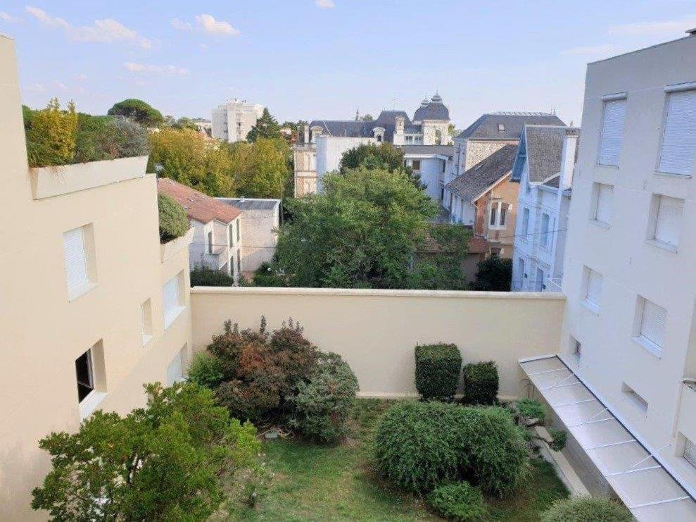 Royan - Studio Lumineux Au Calme - 30M De La Plage - Quartier Du Parc Apartment Exterior photo